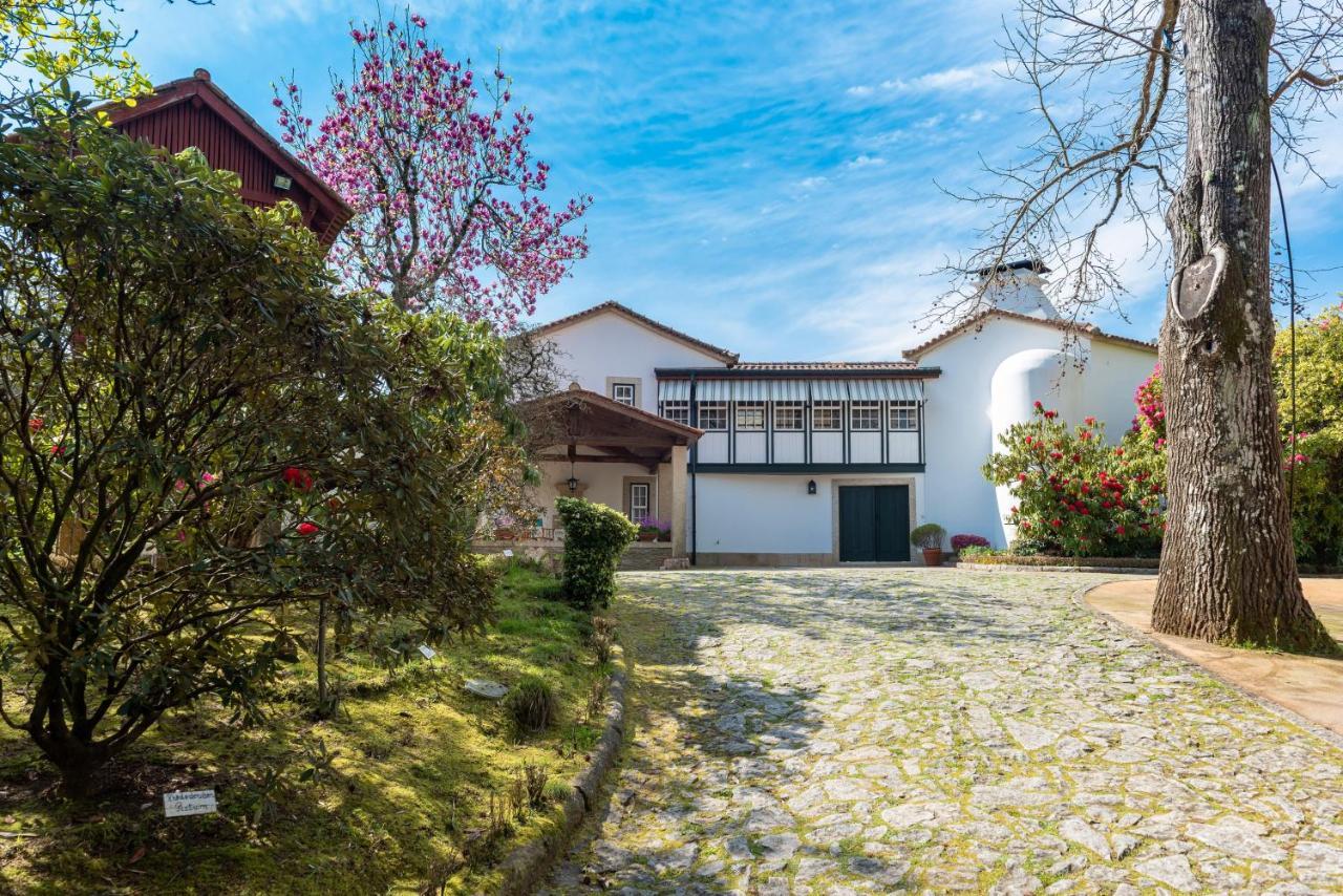 Hostal Quinta De Mouraes Casa Dos Rododendros Lever Exterior foto